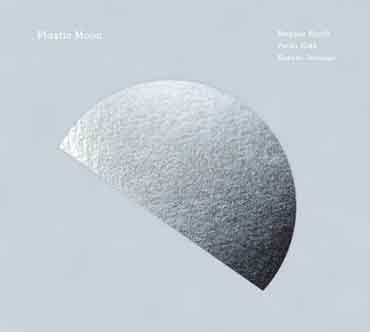 Magnus Hjorth - Plastic Moon