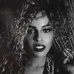 Lauren Henderson - La Bruja